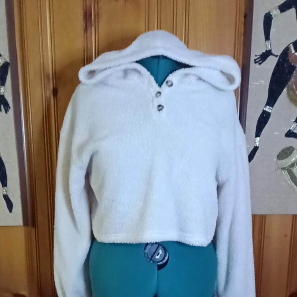 SHEIN Cream Fleece Jacket